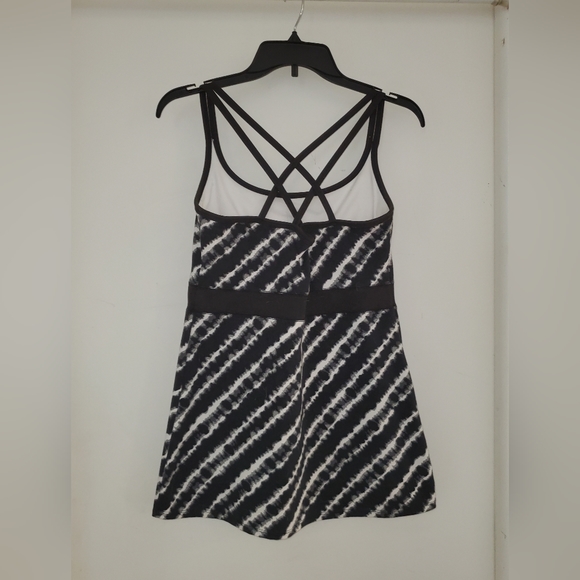 Soybu long yoga top - Picture 2 of 4